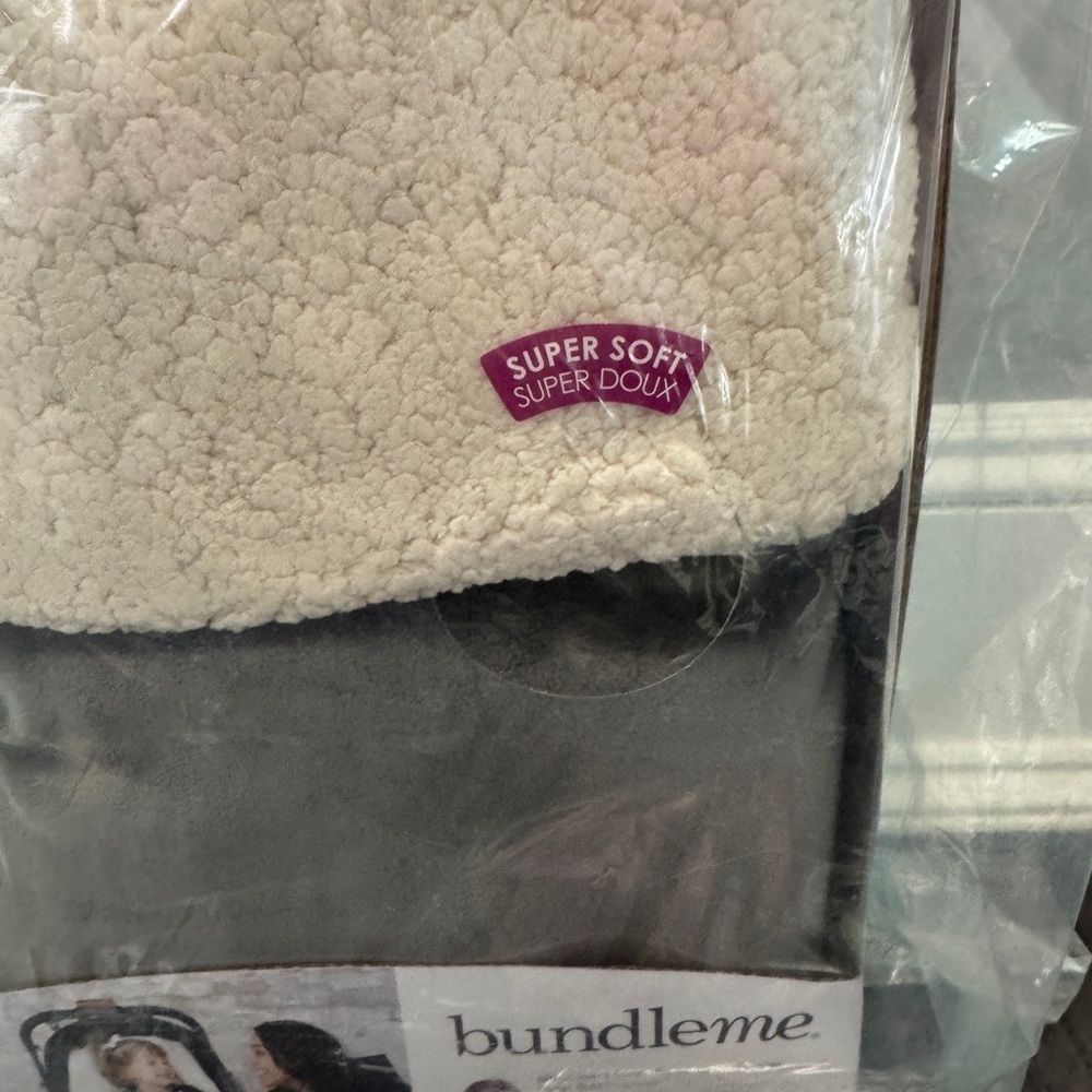 NWT JJ Cole Infant Baby 1-3Y Bundle Me Baby Fuzzy Super Soft Stroller Cover - Picture 4 of 6